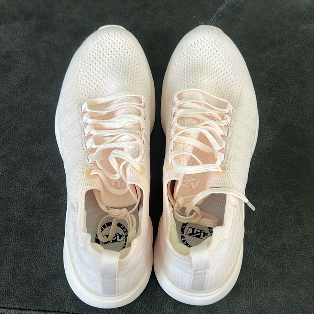 Women APL techloom breeze light pale  pink- worn once!
